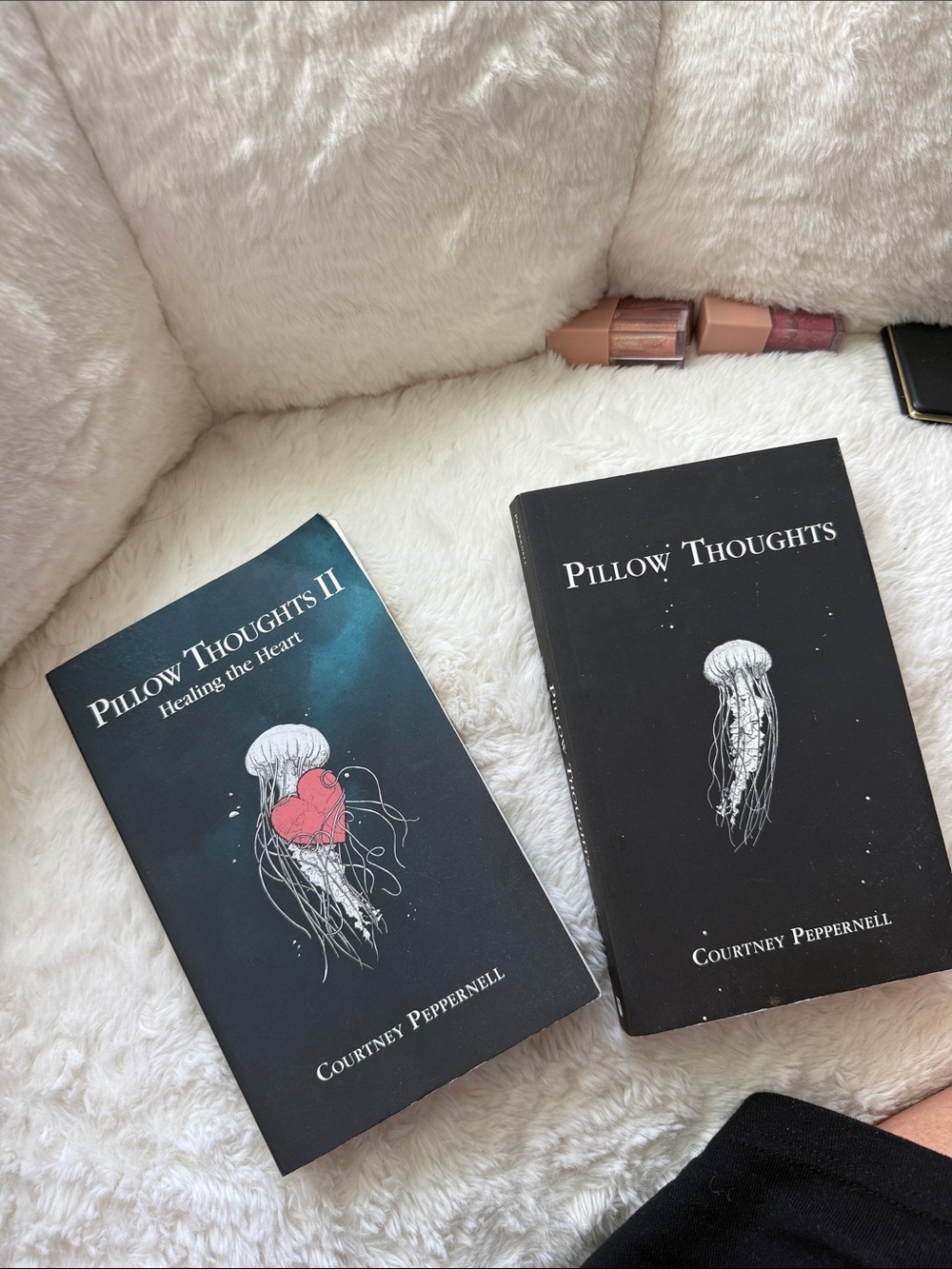 🕊️ Poetry Pillow Thoughts 1 and 2 book novel books